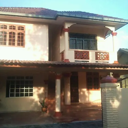 Z&R Homestay Kota Bharu Exterior photo