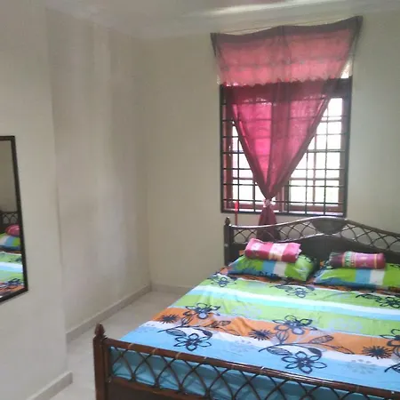 Z&R Homestay Kota Bharu Exterior photo