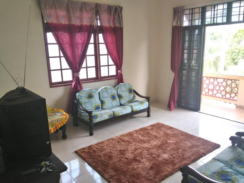Z&r Homestay Kota Bharu
