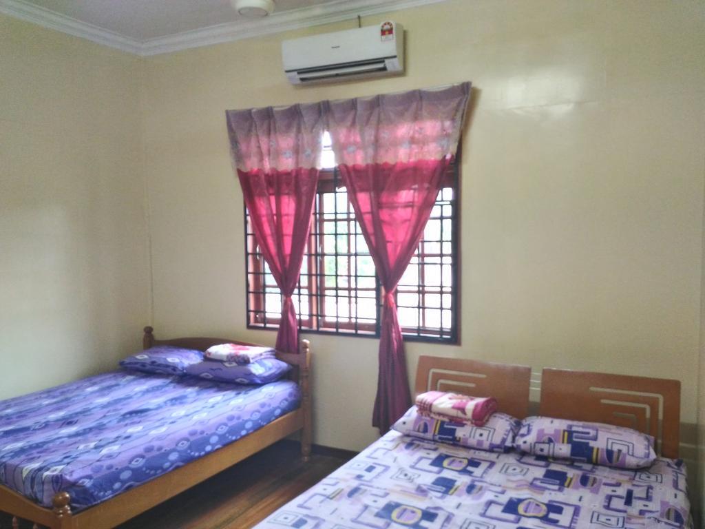 Z&r Homestay Kota Bharu